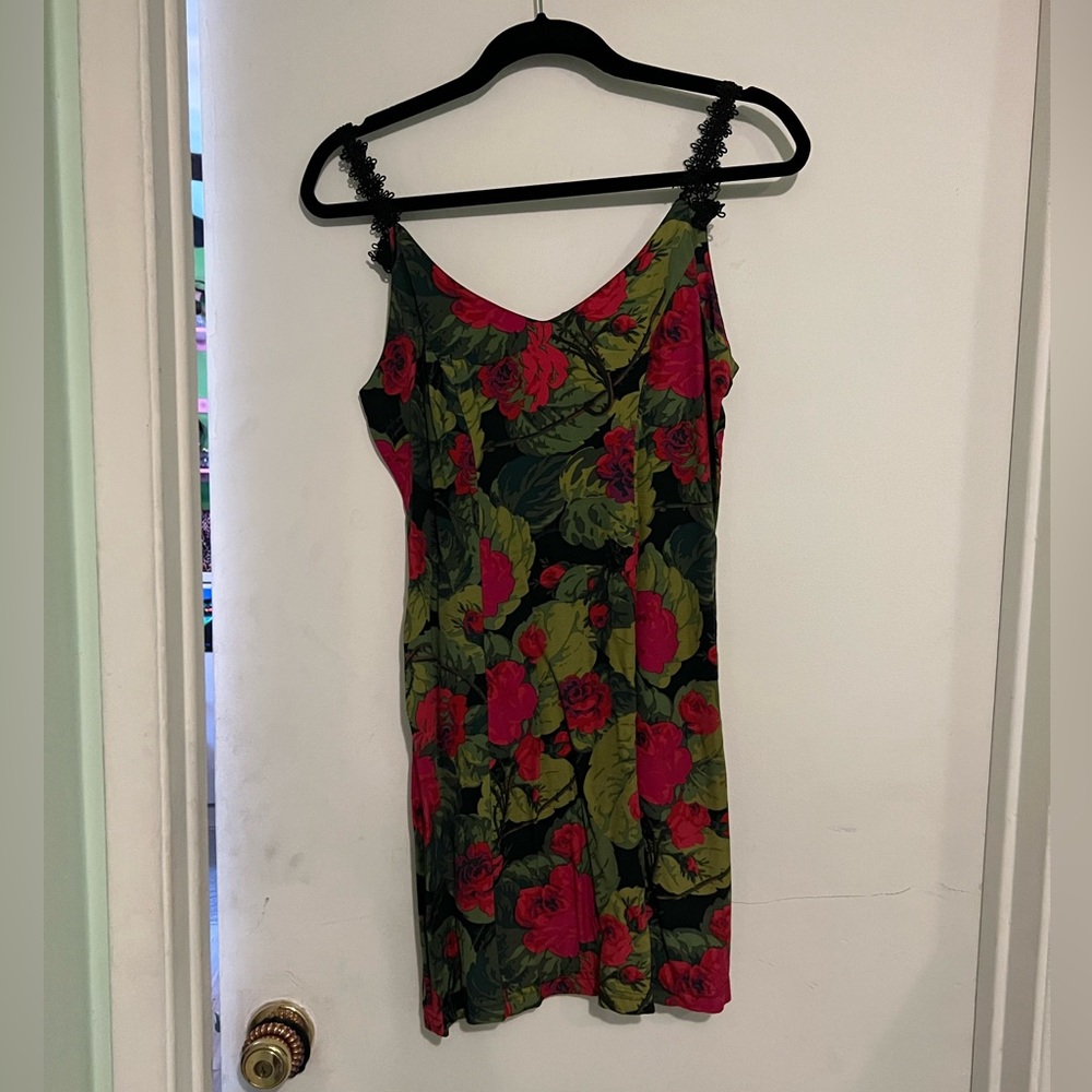 Betsey Johnson vintage flowered mini dress💐